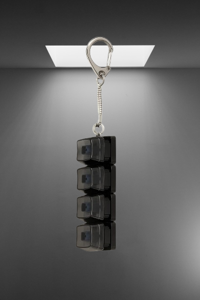 4Keys Mechanical Keyboard Keychain – Anti-Stress Fidget Button